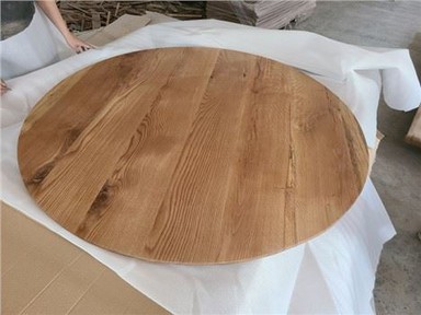 Ek Massivt Trä Runda Bordsskiva