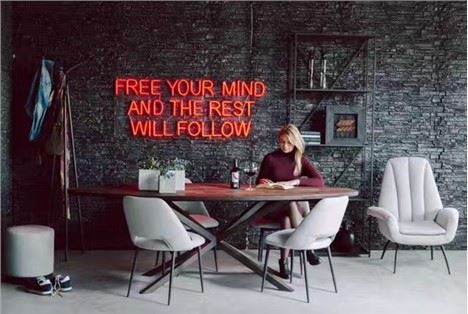 Faner Återvinna gammalt almträ kontorsbordsskiva